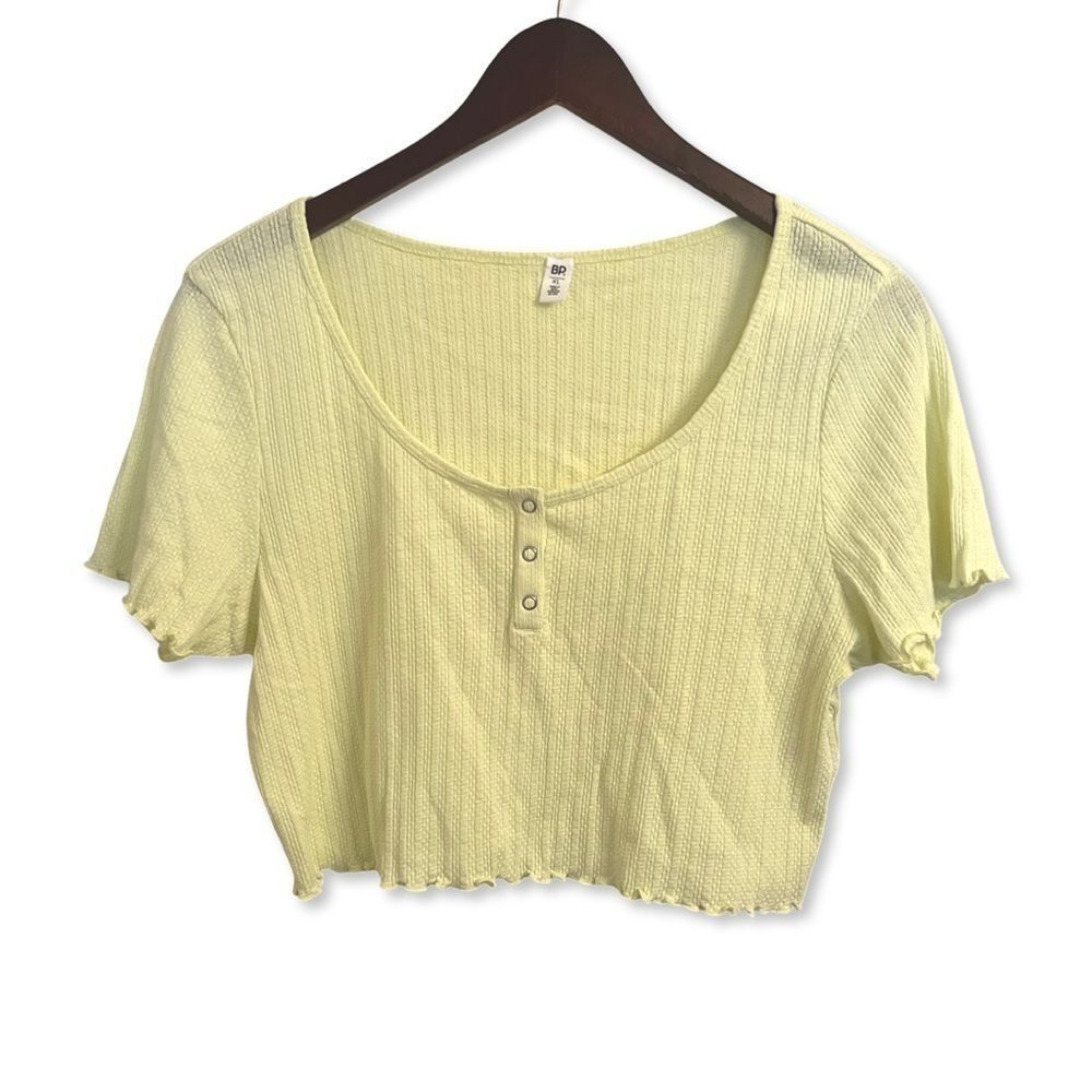 Nordstrom | BP by Nordstrom Cropped 3 Button Tee